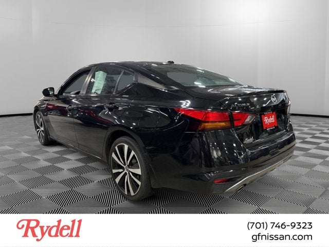 nissan altima 2019 1N4BL4CW7KN329247 image nissan altima 2019 1N4BL4CW7KN329247 image