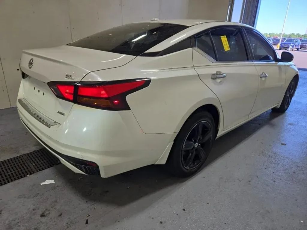 nissan altima 2019 1N4BL4EW3KC180974 image nissan altima 2019 1N4BL4EW3KC180974 image