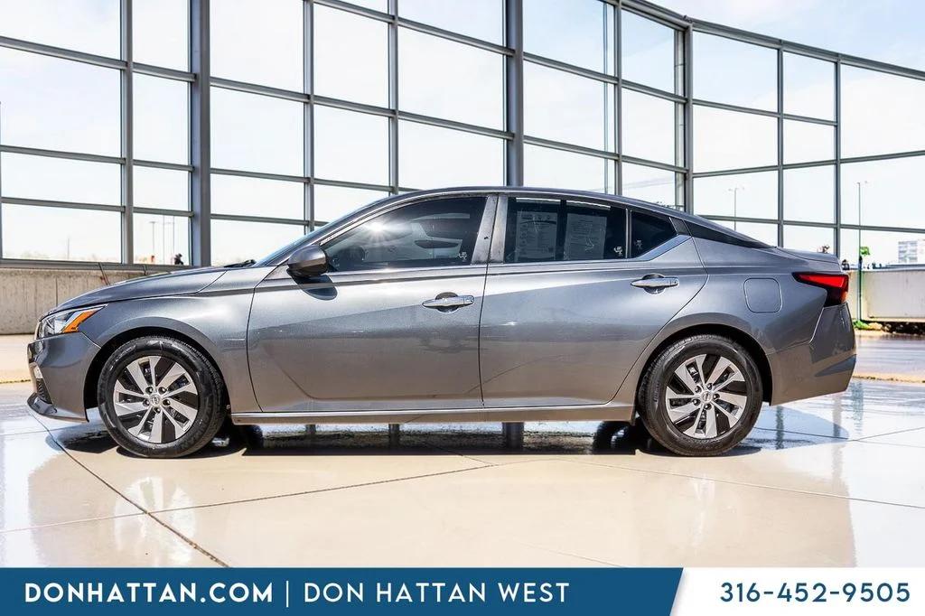 nissan altima 2019 1N4BL4BV7KN326891 image nissan altima 2019 1N4BL4BV7KN326891 image