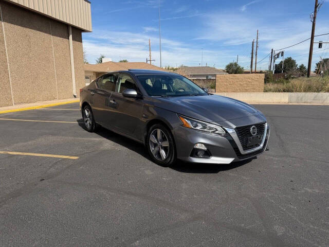 nissan altima 2019 1N4BL4DW4KC139657 image nissan altima 2019 1N4BL4DW4KC139657 image