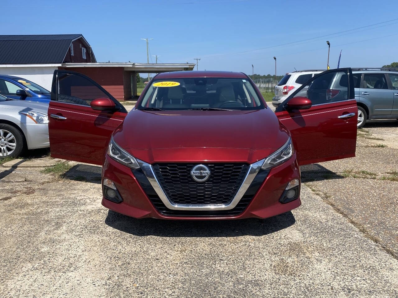nissan altima 2019 1N4BL4EW0KC155899 image nissan altima 2019 1N4BL4EW0KC155899 image