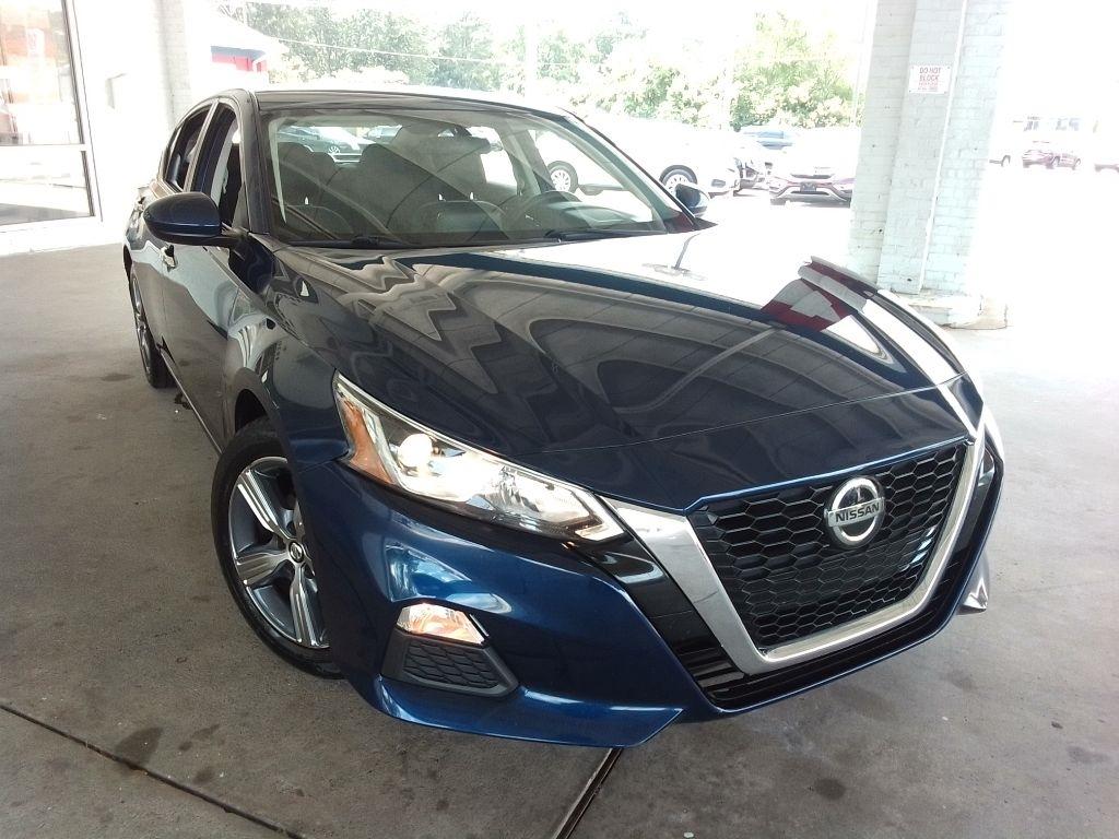 nissan altima 2019 1N4BL4BV9KC215609 image nissan altima 2019 1N4BL4BV9KC215609 image