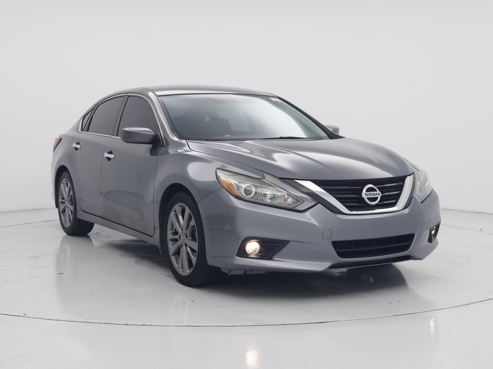 nissan altima 2018 1N4AL3AP4JC236813 image nissan altima 2018 1N4AL3AP4JC236813 image