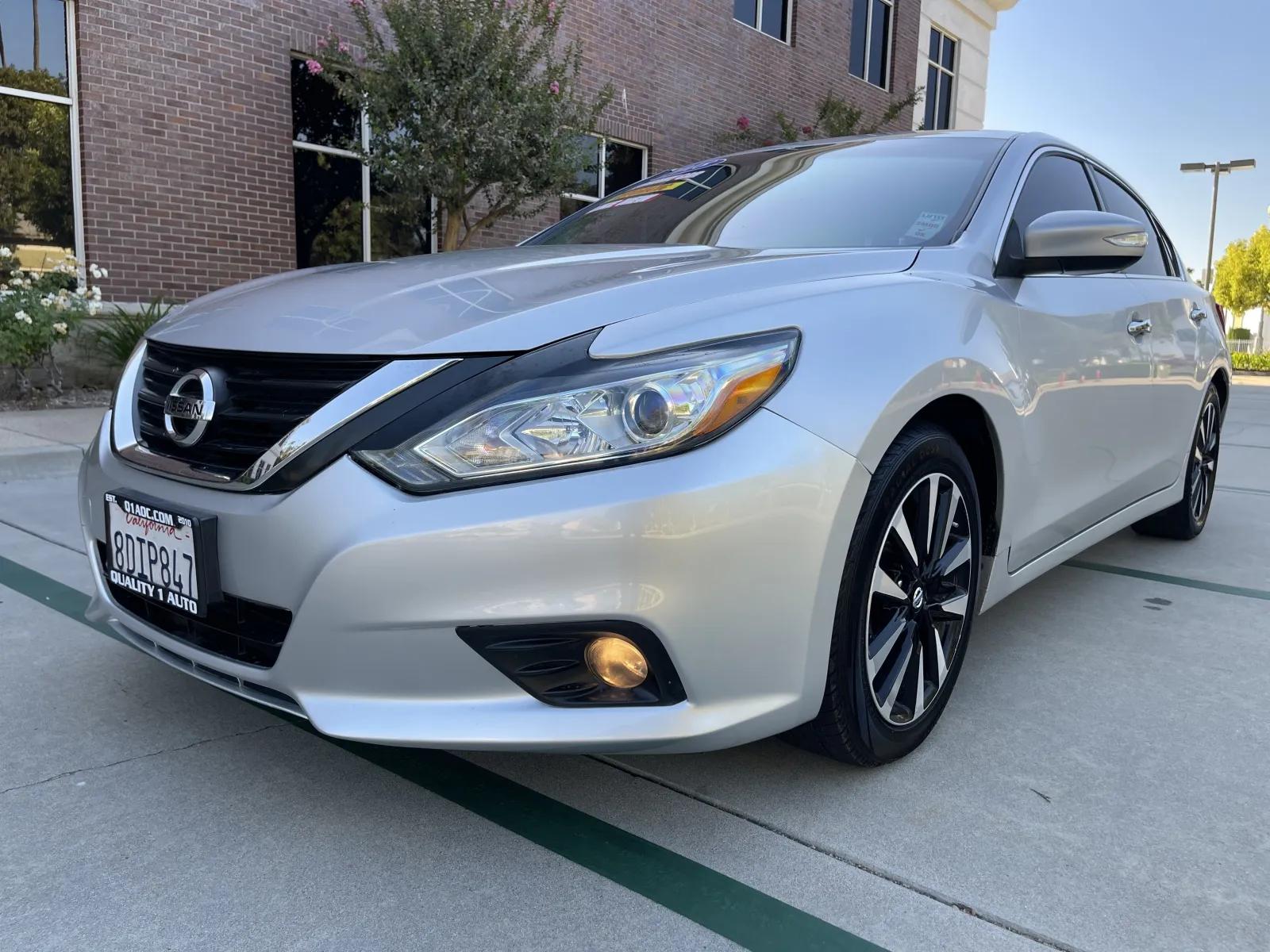 nissan altima 2018 1N4AL3APXJC235343 image nissan altima 2018 1N4AL3APXJC235343 image