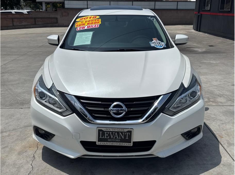 nissan altima 2018 1N4AL3AP2JC222490 image nissan altima 2018 1N4AL3AP2JC222490 image