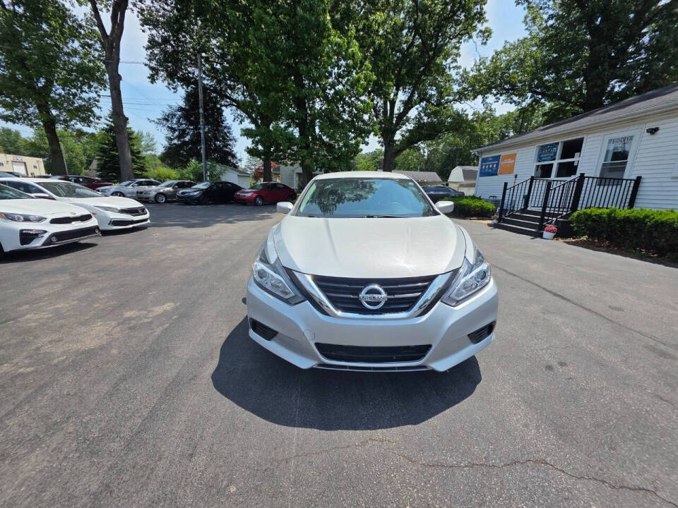 nissan altima 2018 1N4AL3AP7JC161282 image nissan altima 2018 1N4AL3AP7JC161282 image