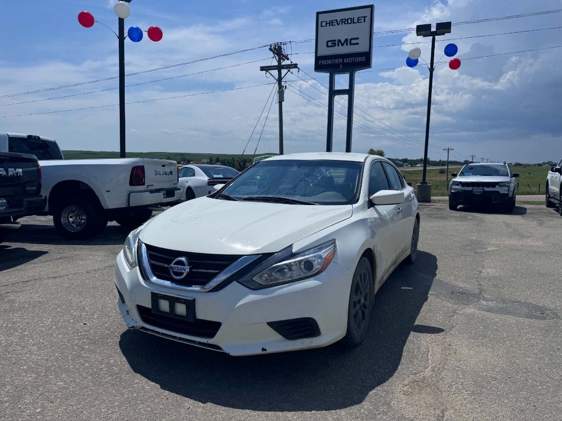 nissan altima 2018 1N4AL3AP9JC126808 image nissan altima 2018 1N4AL3AP9JC126808 image