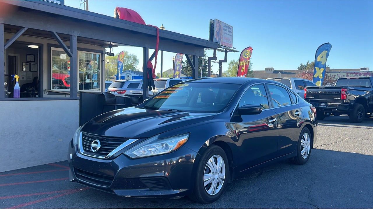 nissan altima 2018 1N4AL3AP3JC125332 image nissan altima 2018 1N4AL3AP3JC125332 image