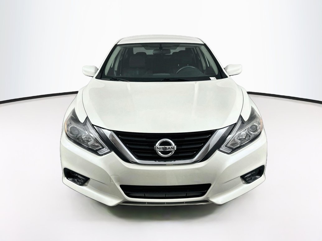 nissan altima 2018 1N4AL3AP4JC292475 image nissan altima 2018 1N4AL3AP4JC292475 image