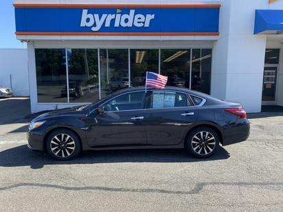 nissan altima 2018 1N4AL3AP7JC126158 image nissan altima 2018 1N4AL3AP7JC126158 image
