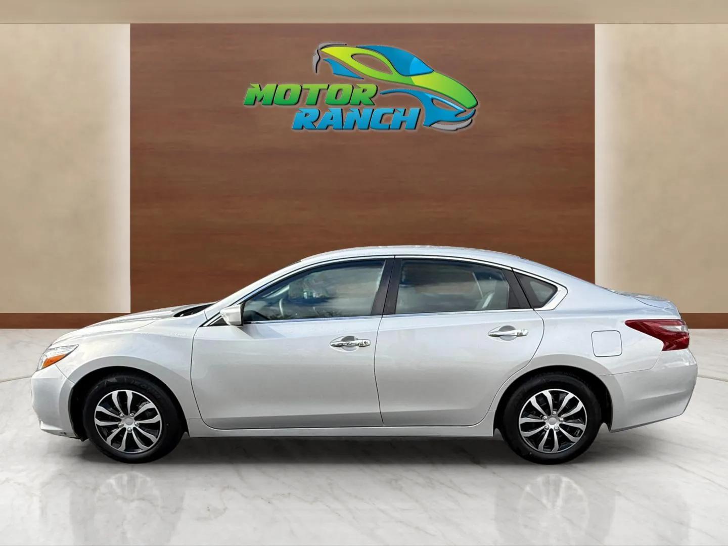 nissan altima 2018 1N4AL3AP6JC227546 image nissan altima 2018 1N4AL3AP6JC227546 image