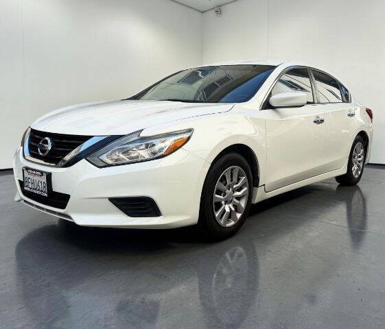 nissan altima 2018 1N4AL3AP6JC298102 image nissan altima 2018 1N4AL3AP6JC298102 image