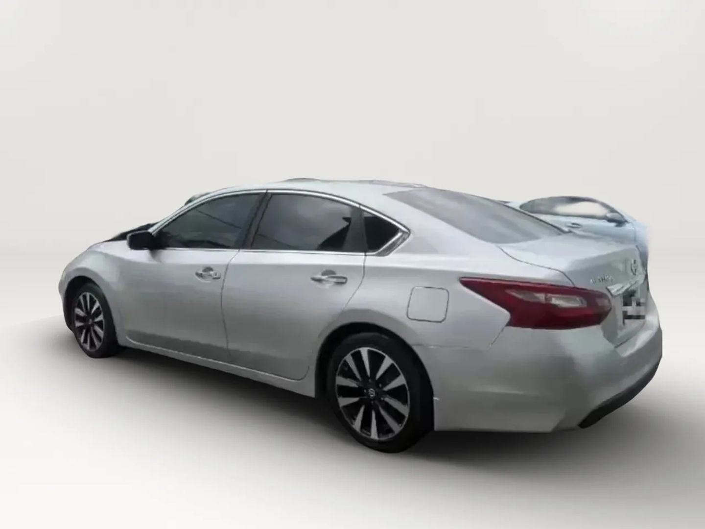 nissan altima 2018 1N4AL3APXJC194888 image nissan altima 2018 1N4AL3APXJC194888 image