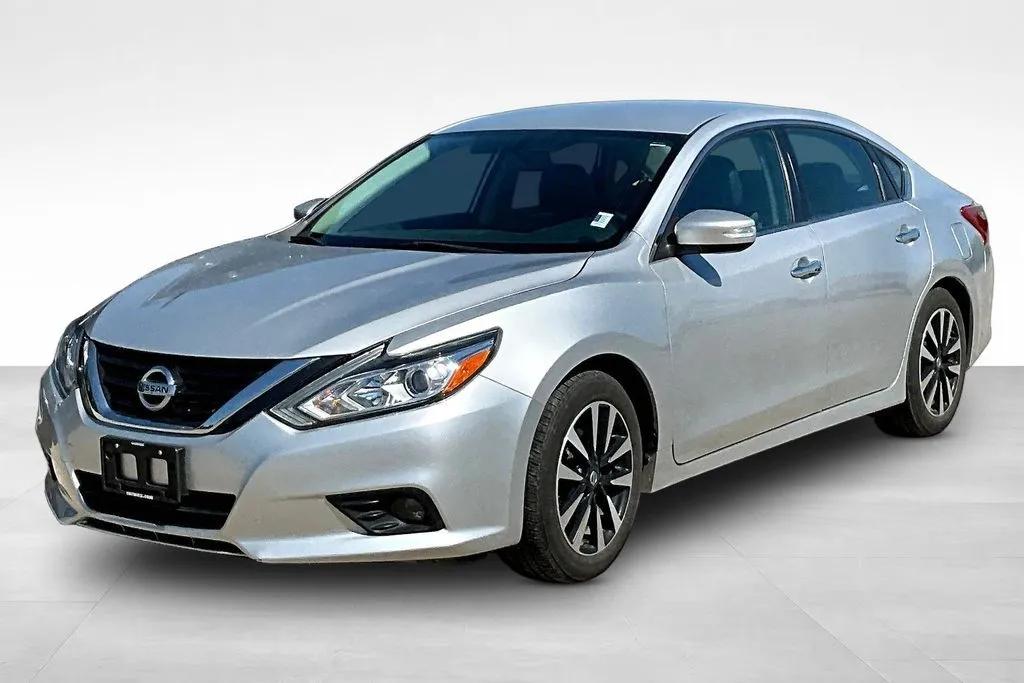 nissan altima 2018 1N4AL3AP4JC196362 image nissan altima 2018 1N4AL3AP4JC196362 image