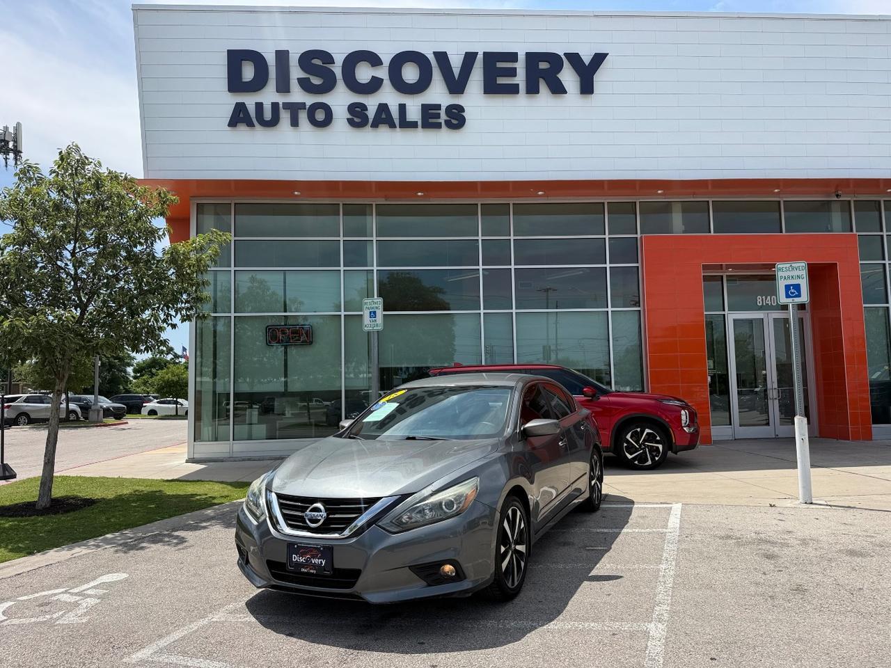 nissan altima 2018 1N4AL3AP3JC102715 image nissan altima 2018 1N4AL3AP3JC102715 image