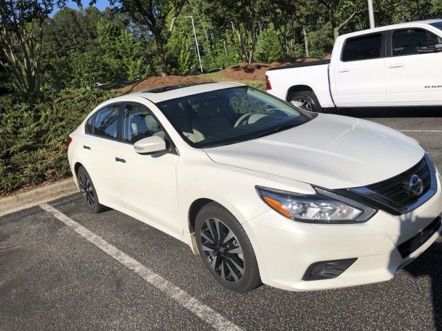 nissan altima 2018 1N4AL3AP0JC211343 image nissan altima 2018 1N4AL3AP0JC211343 image