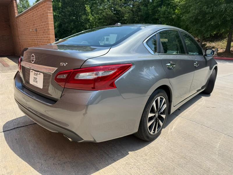 nissan altima 2018 1N4AL3AP6JC160897 image nissan altima 2018 1N4AL3AP6JC160897 image