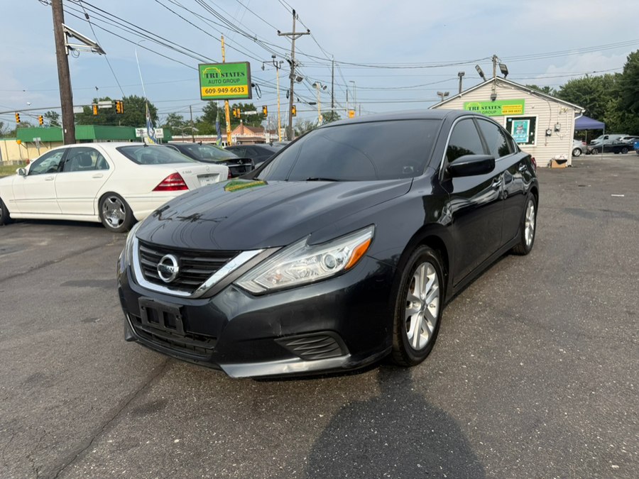 nissan altima 2018 1N4AL3AP2JC261628 image nissan altima 2018 1N4AL3AP2JC261628 image