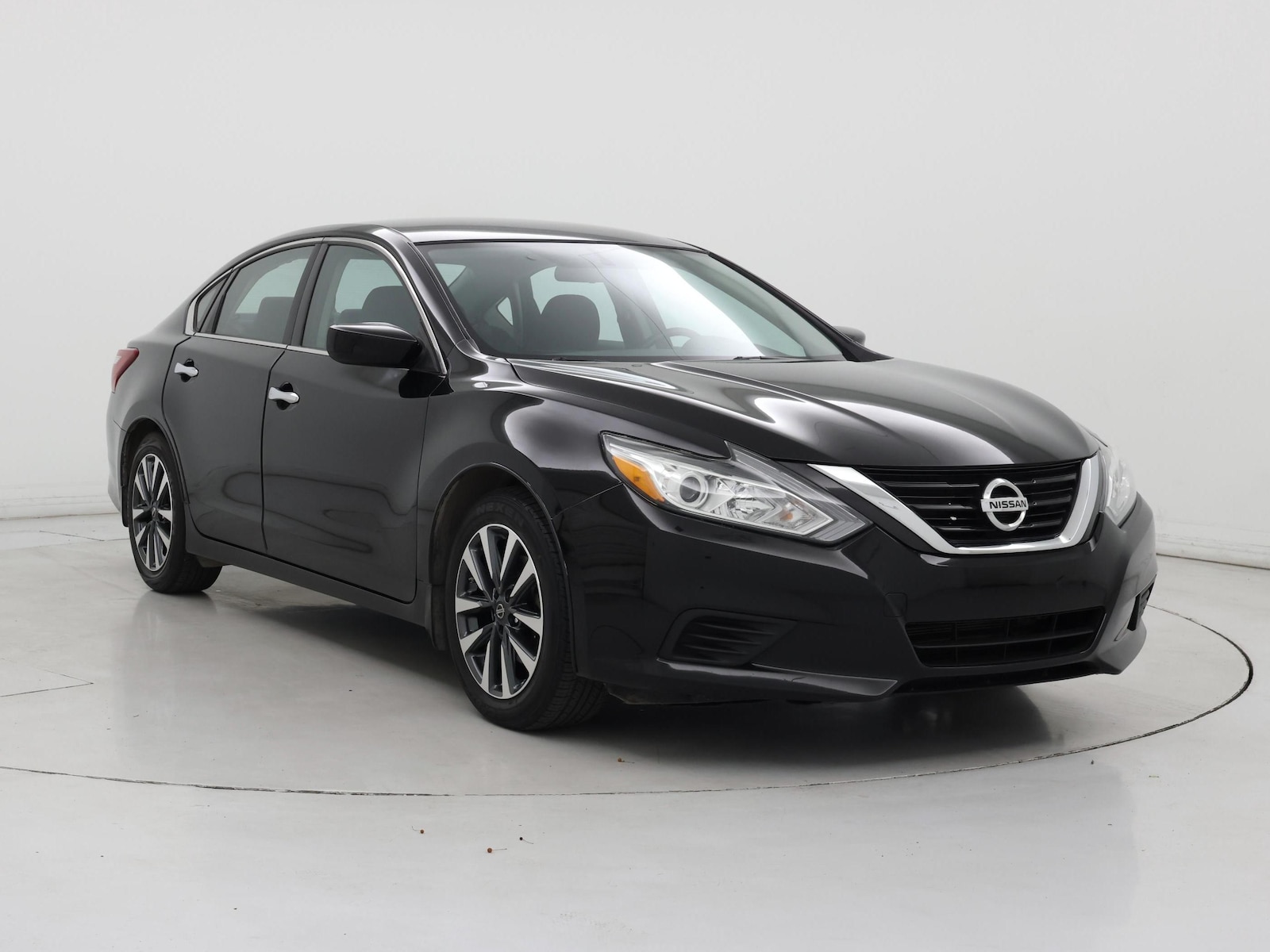 nissan altima 2018 1N4AL3AP5JC477800 image nissan altima 2018 1N4AL3AP5JC477800 image