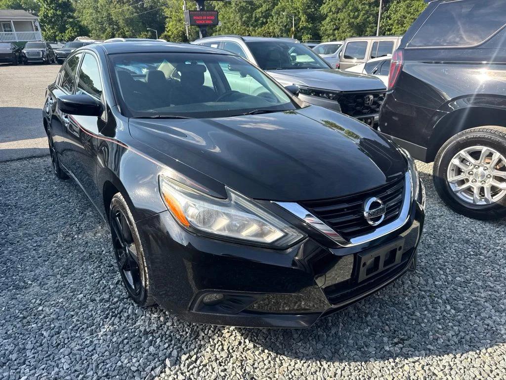 nissan altima 2018 1N4AL3AP5JC131567 image nissan altima 2018 1N4AL3AP5JC131567 image