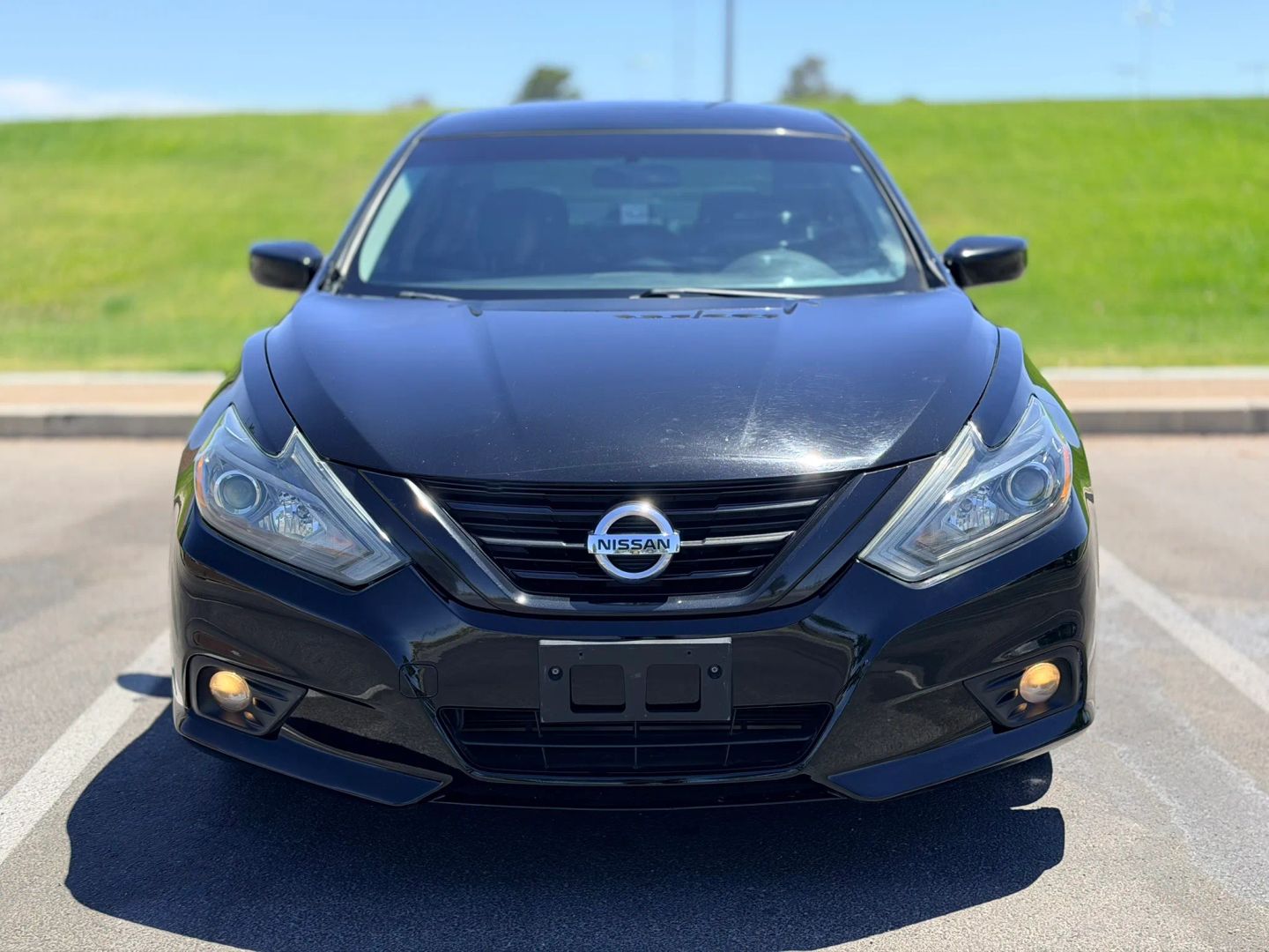 nissan altima 2018 1N4AL3AP7JC296844 image nissan altima 2018 1N4AL3AP7JC296844 image
