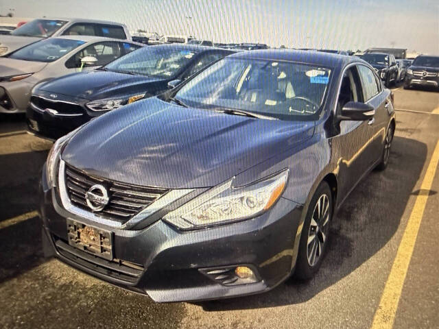 nissan altima 2018 1N4AL3AP9JC284856 image nissan altima 2018 1N4AL3AP9JC284856 image