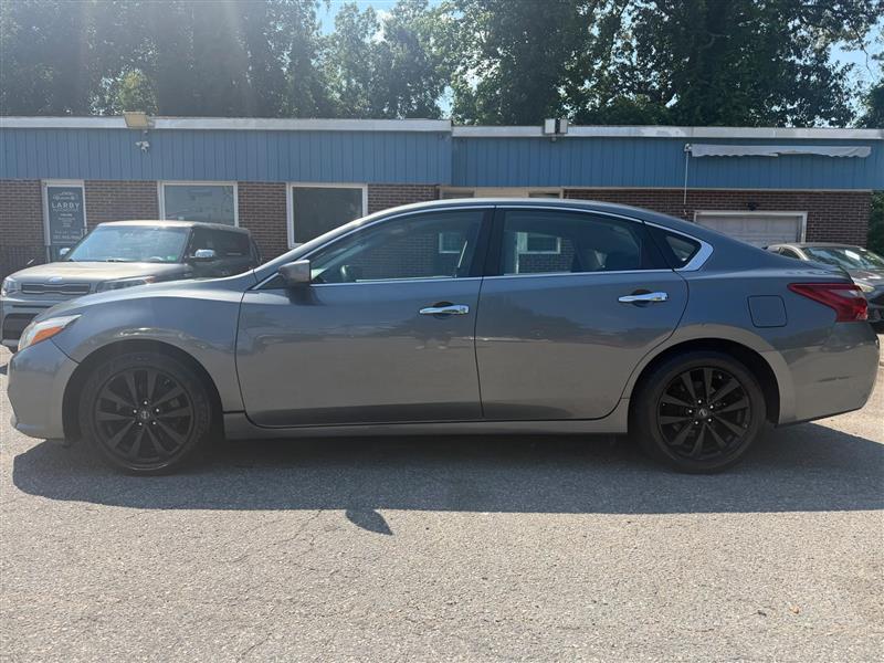 nissan altima 2018 1N4AL3AP7JC191043 image nissan altima 2018 1N4AL3AP7JC191043 image