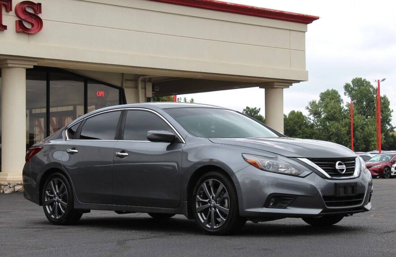 nissan altima 2018 1N4AL3AP8JC132891 image nissan altima 2018 1N4AL3AP8JC132891 image