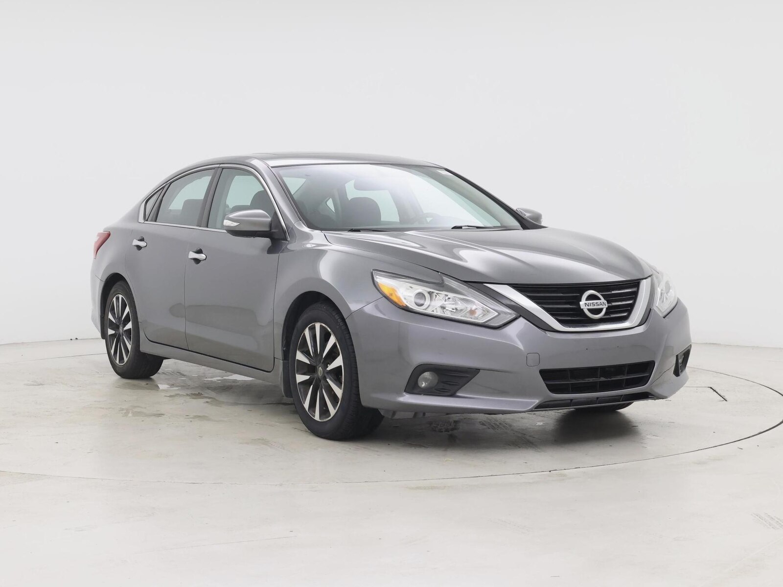 nissan altima 2018 1N4AL3AP1JC215465 image nissan altima 2018 1N4AL3AP1JC215465 image