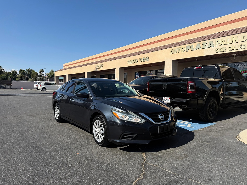 nissan altima 2018 1N4AL3AP5JC102358 image nissan altima 2018 1N4AL3AP5JC102358 image