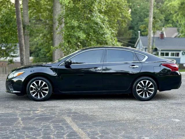 nissan altima 2018 1N4AL3AP8JC114326 image nissan altima 2018 1N4AL3AP8JC114326 image