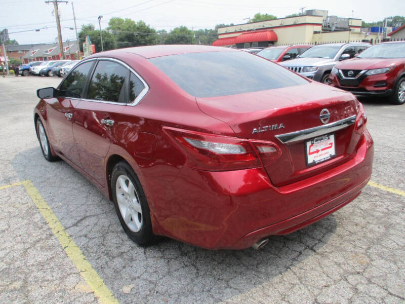 nissan altima 2018 1N4AL3AP4JC147243 image nissan altima 2018 1N4AL3AP4JC147243 image
