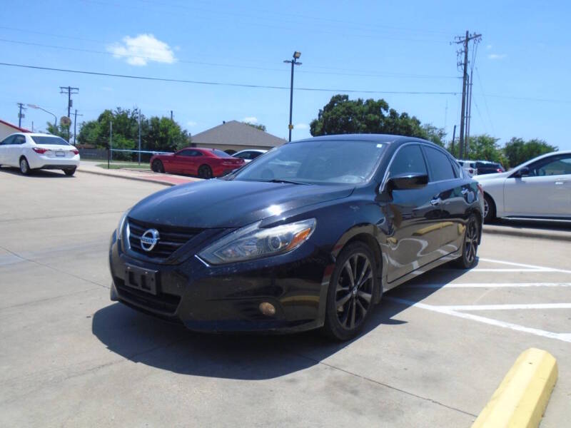 nissan altima 2018 1N4AL3AP4JC232048 image nissan altima 2018 1N4AL3AP4JC232048 image