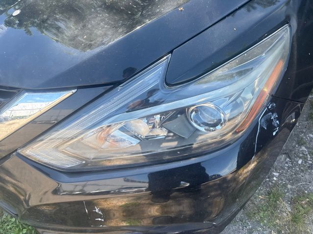 nissan altima 2018 1N4AL3AP2JC172271 image nissan altima 2018 1N4AL3AP2JC172271 image