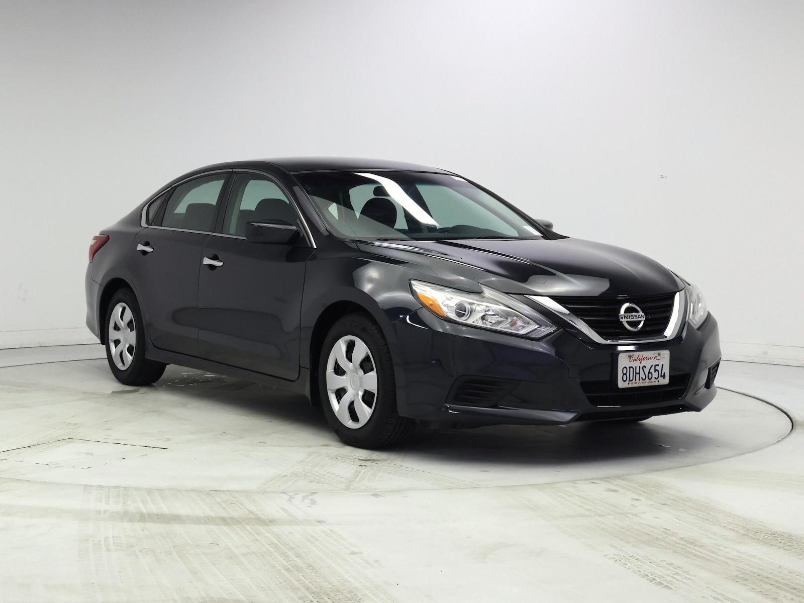 nissan altima 2018 1N4AL3AP6JC142349 image nissan altima 2018 1N4AL3AP6JC142349 image