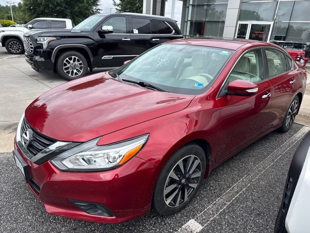 nissan altima 2018 1N4AL3AP7JC141761 image nissan altima 2018 1N4AL3AP7JC141761 image