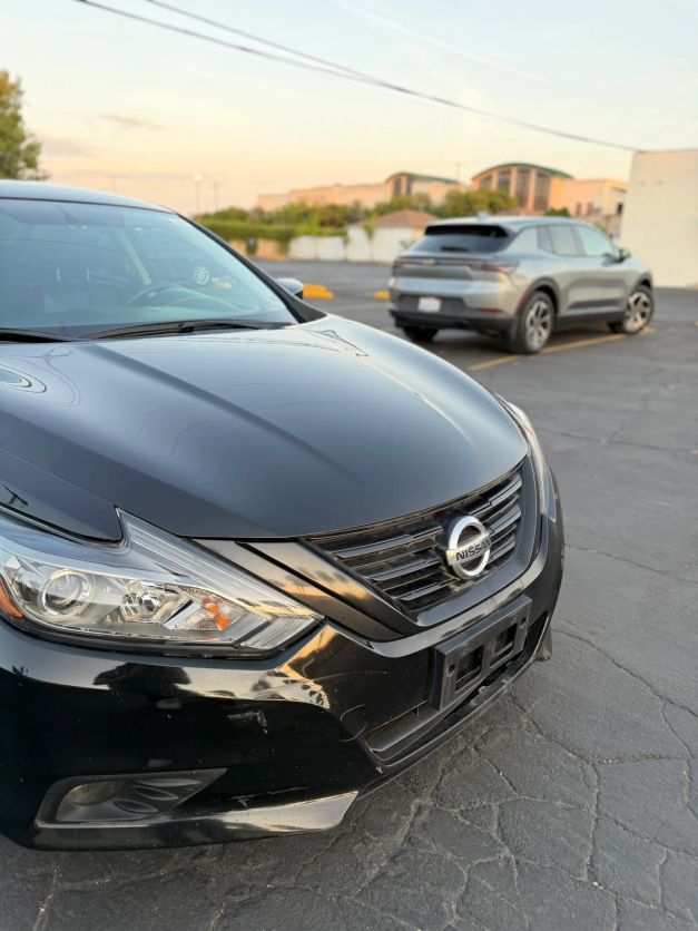 nissan altima 2018 1N4AL3AP7JC282460 image nissan altima 2018 1N4AL3AP7JC282460 image