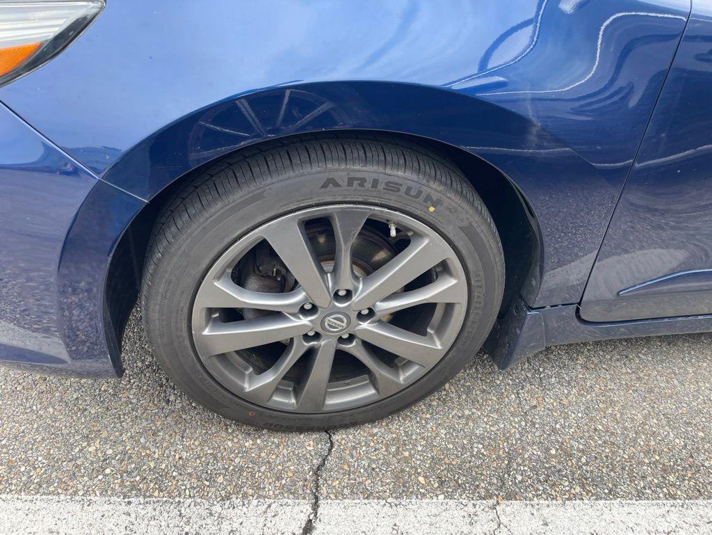 nissan altima 2018 1N4AL3AP8JC193898 image nissan altima 2018 1N4AL3AP8JC193898 image