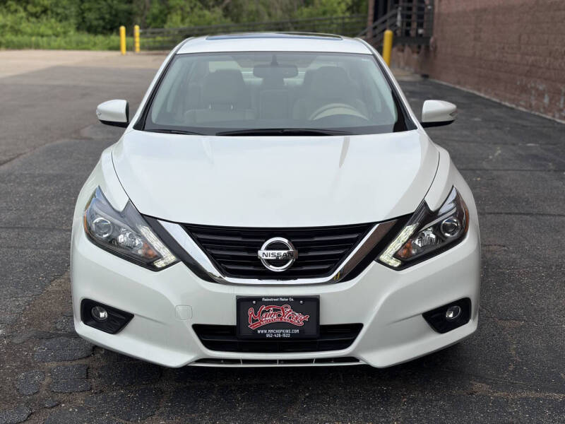 nissan altima 2018 1N4AL3AP0JC174729 image nissan altima 2018 1N4AL3AP0JC174729 image
