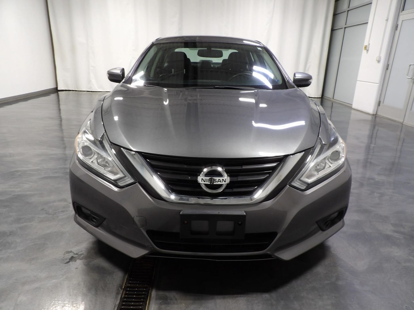 nissan altima 2018 1N4AL3APXJC169134 image nissan altima 2018 1N4AL3APXJC169134 image