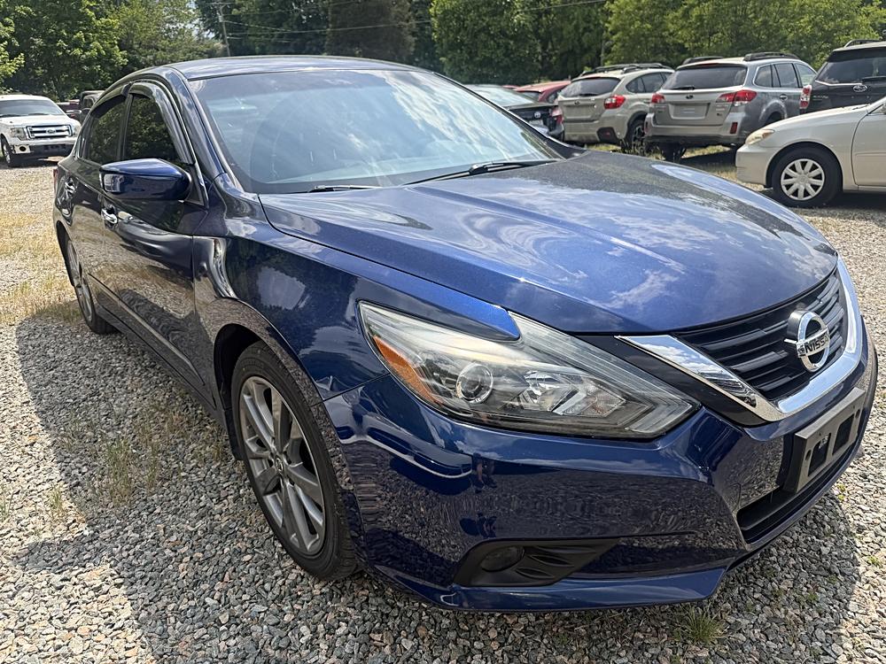 nissan altima 2018 1N4AL3APXJC191358 image nissan altima 2018 1N4AL3APXJC191358 image