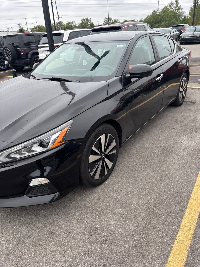 nissan altima 2021 1N4BL4DV6MN387052 image