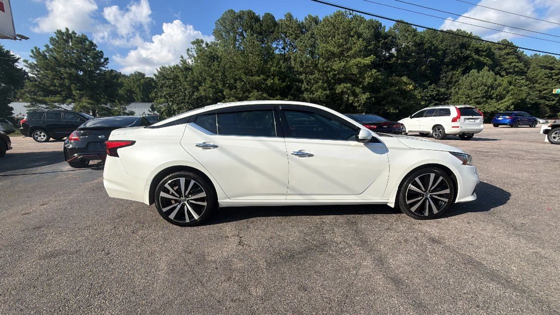 nissan altima 2021 1N4BL4FW7MN310115 image nissan altima 2021 1N4BL4FW7MN310115 image