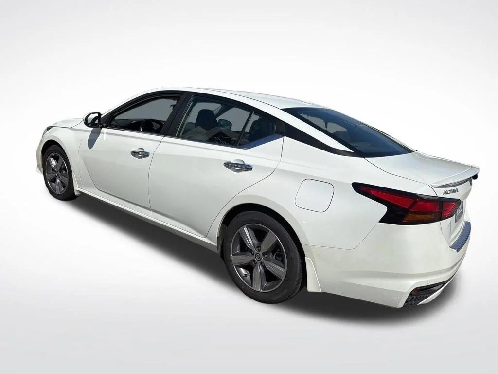 nissan altima 2021 1N4BL4DV7MN402190 image nissan altima 2021 1N4BL4DV7MN402190 image