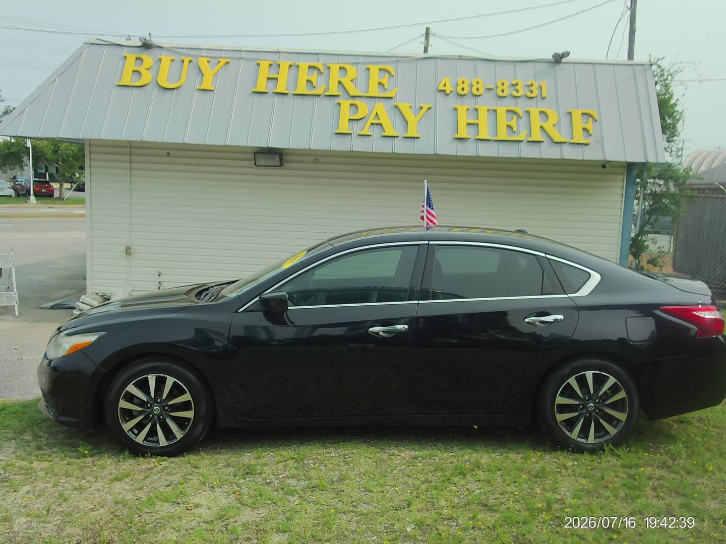 nissan altima 2017 1N4AL3AP2HC286202 image nissan altima 2017 1N4AL3AP2HC286202 image