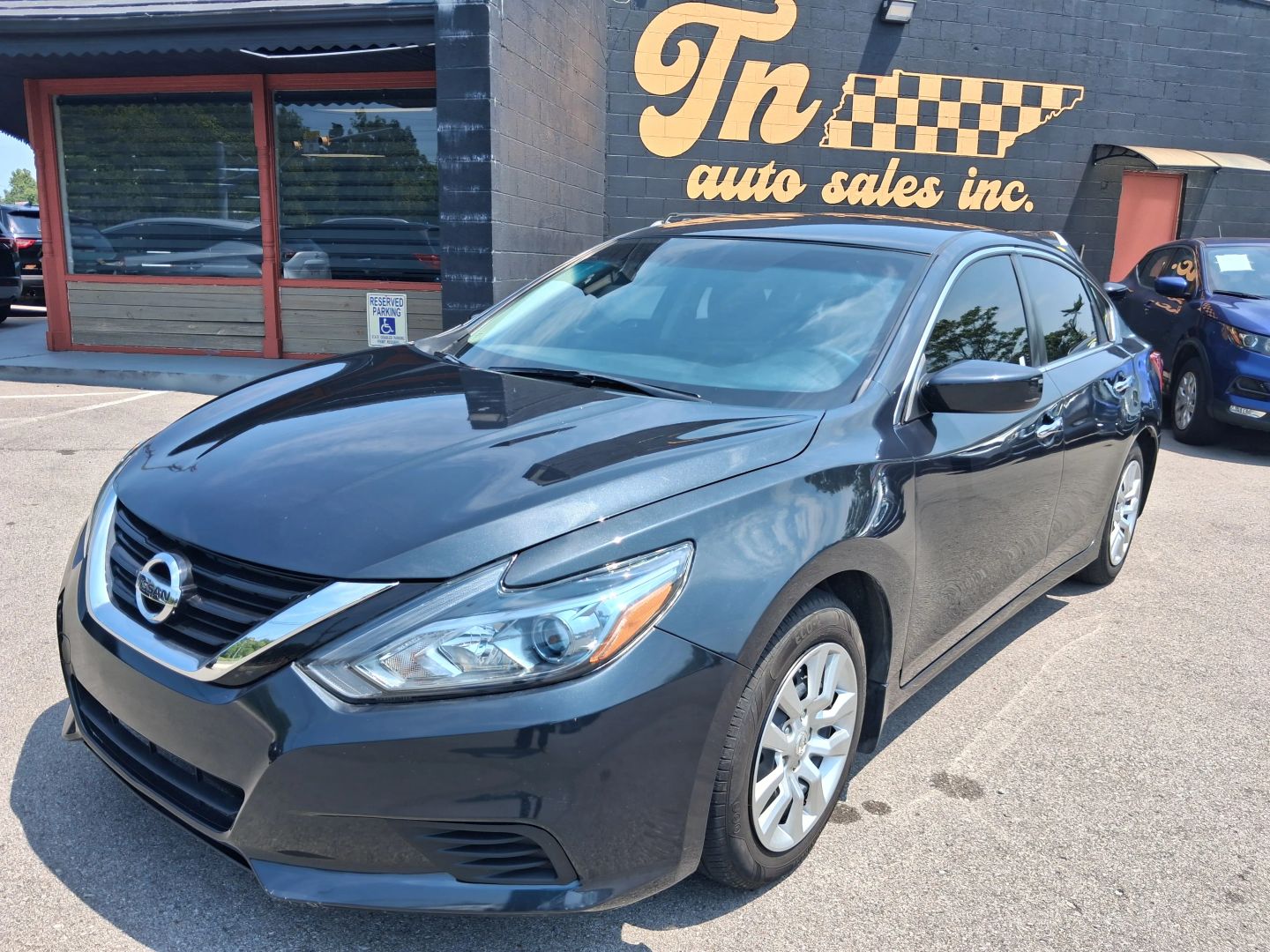 nissan altima 2017 1N4AL3AP7HC265958 image nissan altima 2017 1N4AL3AP7HC265958 image