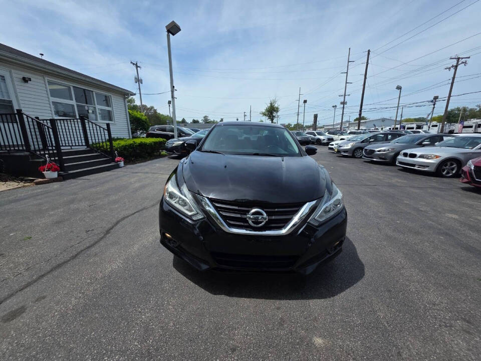 nissan altima 2017 1N4AL3AP4HC148645 image nissan altima 2017 1N4AL3AP4HC148645 image