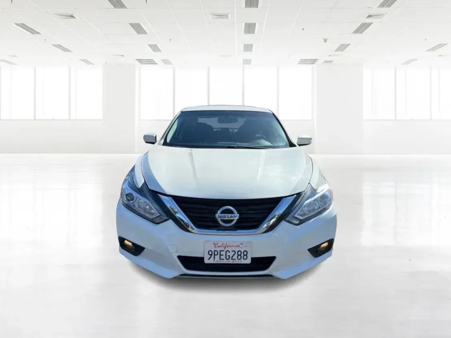 nissan altima 2017 1N4AL3APXHC182945 image nissan altima 2017 1N4AL3APXHC182945 image