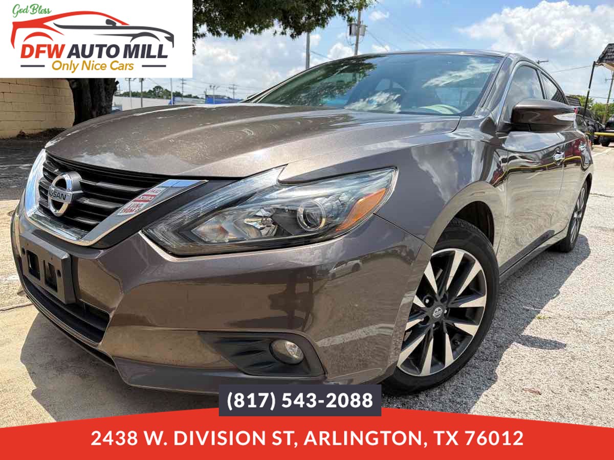 nissan altima 2017 1N4AL3AP4HC118304 image nissan altima 2017 1N4AL3AP4HC118304 image