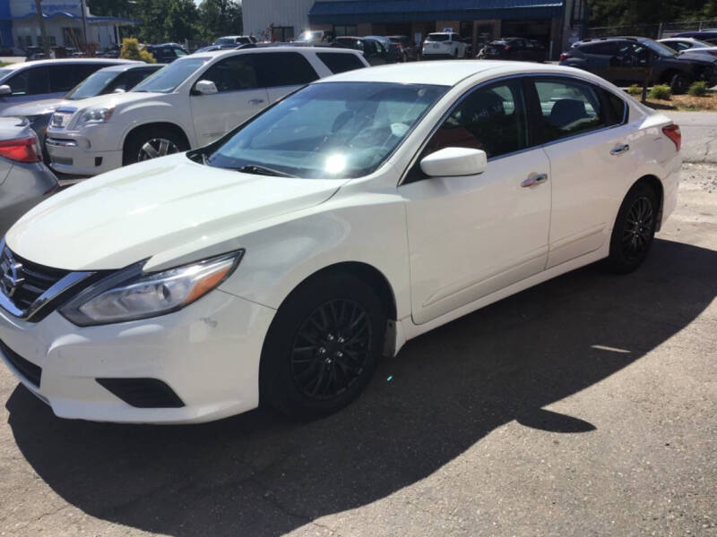 nissan altima 2017 1N4AL3AP2HC253541 image nissan altima 2017 1N4AL3AP2HC253541 image